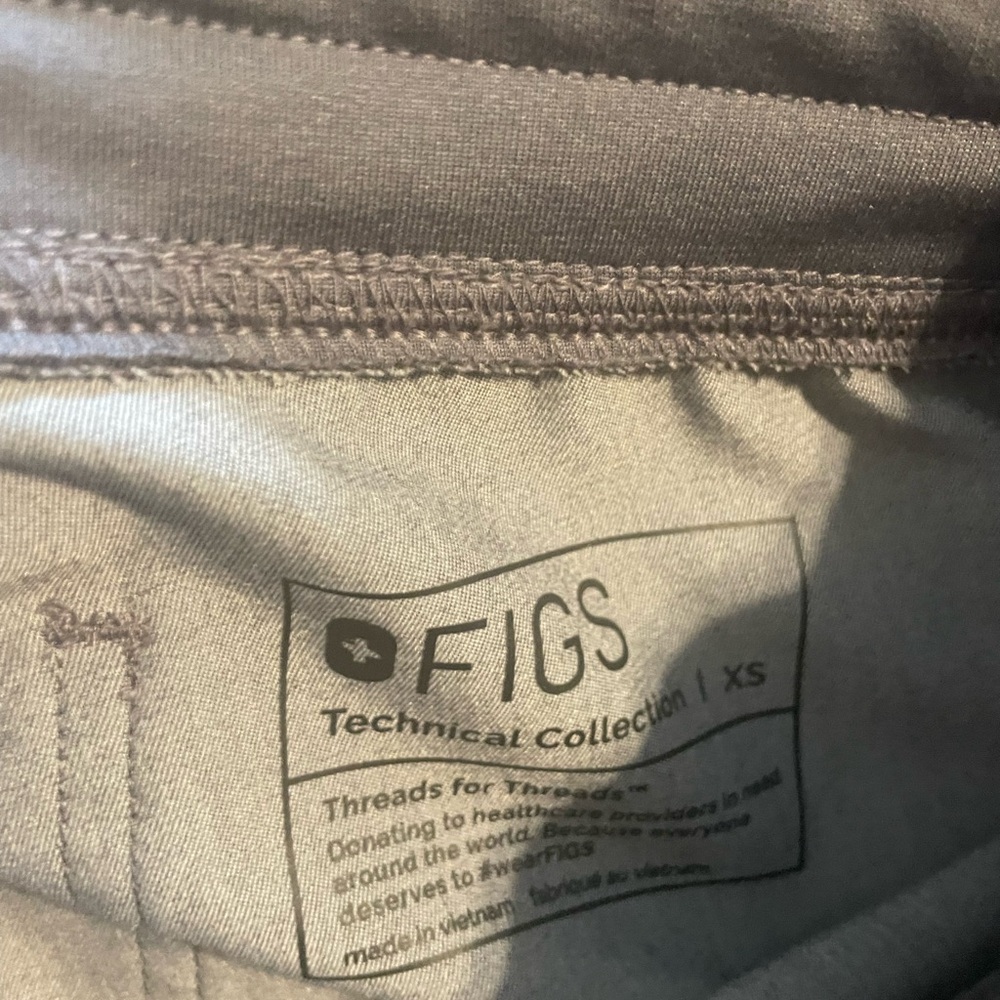 Figs scrub set - Picture 2 of 3